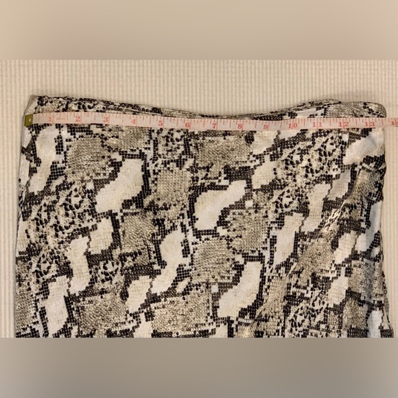 H&M Snake Print Satin Midi Skirt, Size 4 - Picture 3 of 10